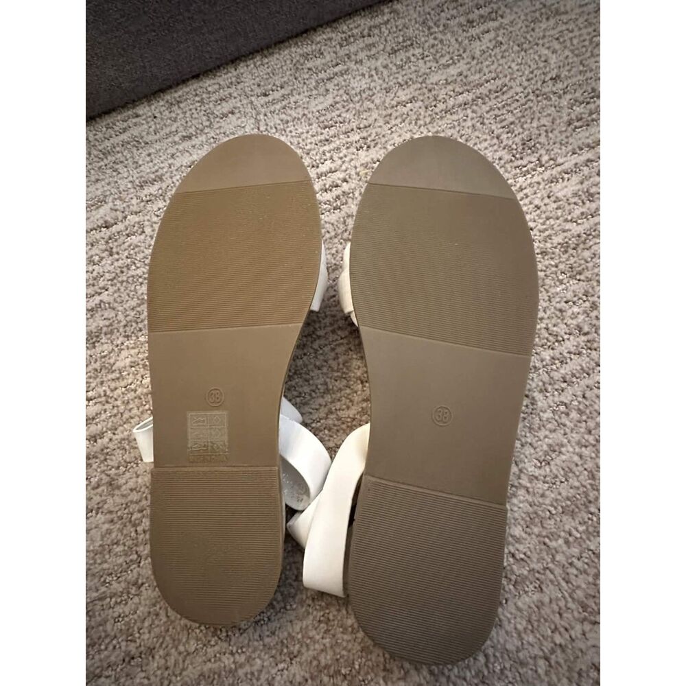 PrettyLittleThing White Espadrille Platform Sandals Summer Coastal Size 7 NWT - Picture 3 of 4